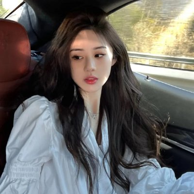 时尚台前幕后的故事
